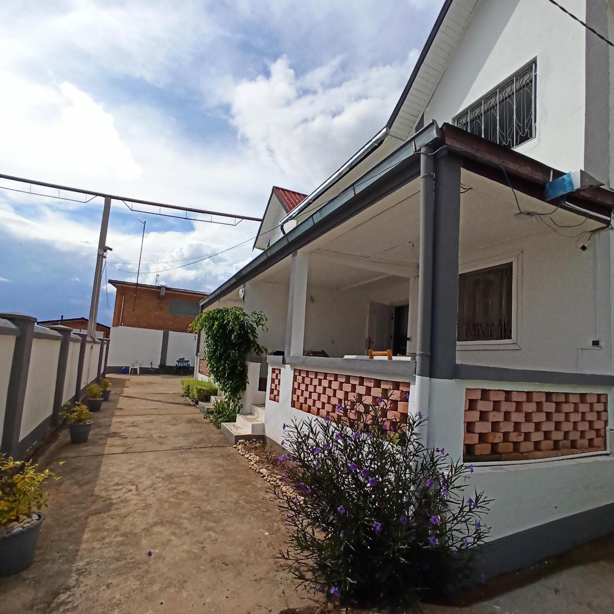 Hotel Chez Jeanne Chambre D'Hote Antananarivo Exterior foto